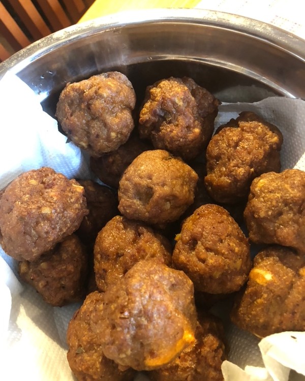 猪前腿骨的做法大全:解锁美味与营养的双重享受